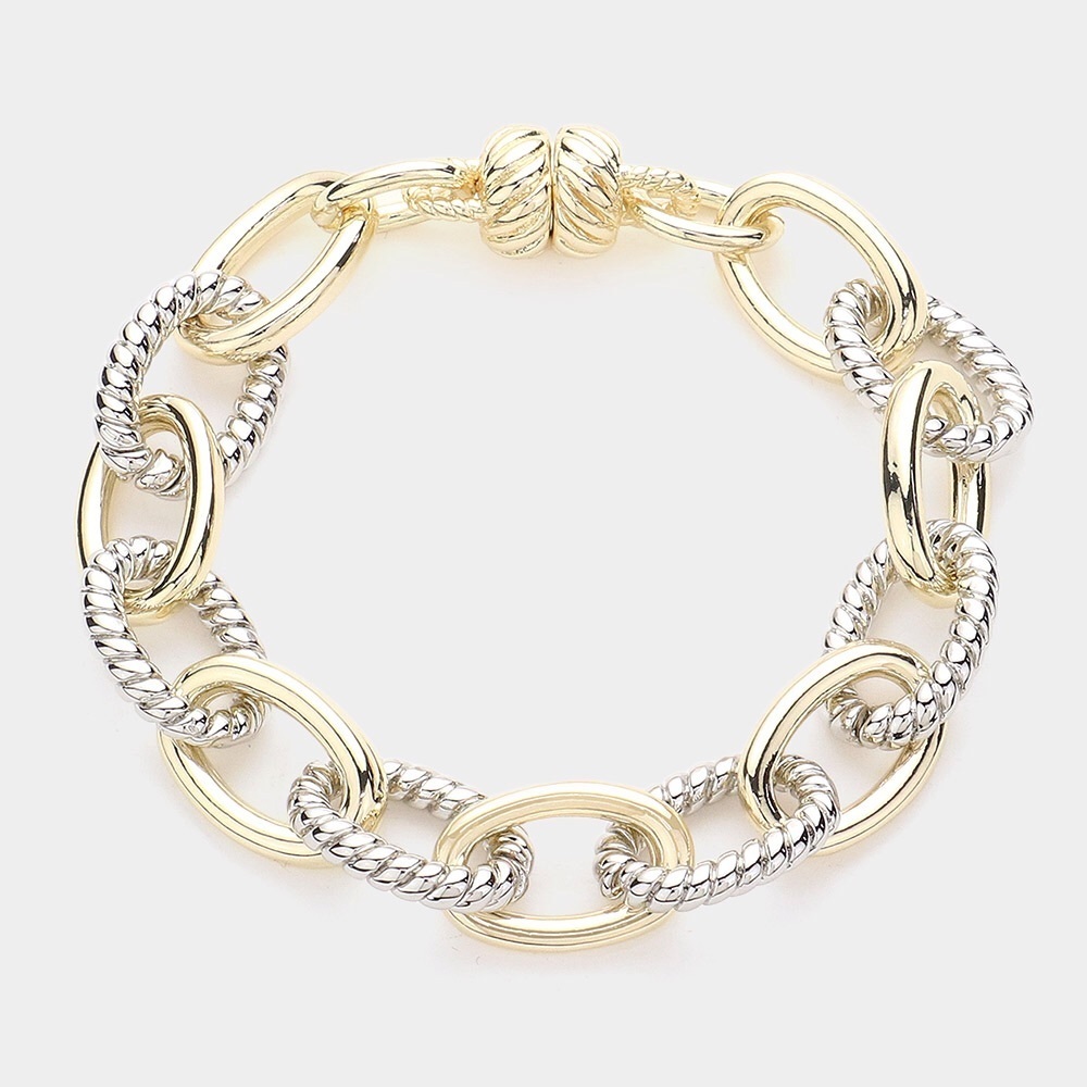 14KGP Oval Link Chain Magnetic Closure Toggle Closure